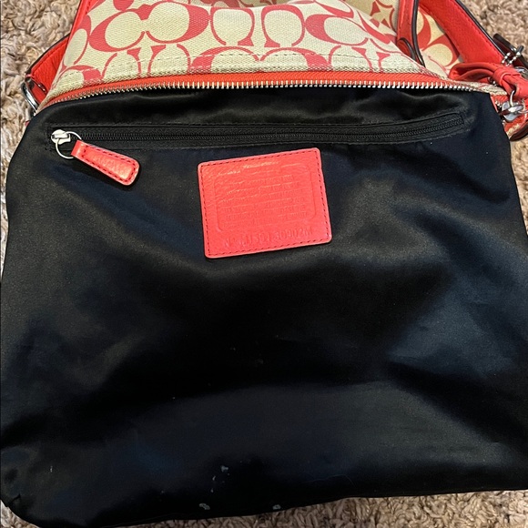 Coach Red and Cream Crossbody Bag - Picture 3 of 8